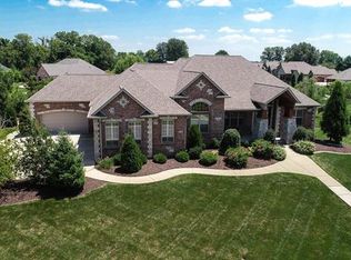 108 Hunters Landing Dr, Caseyville, IL 62232
