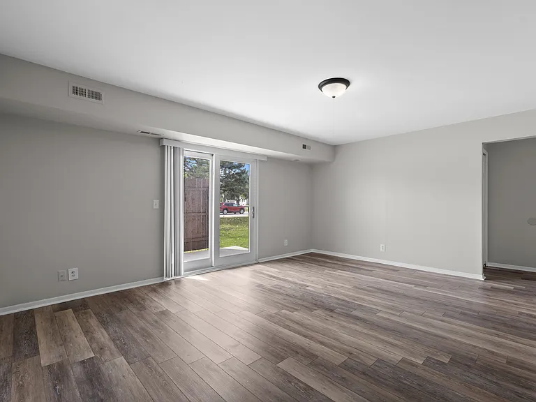 5975 Burroughs Ave #1 — Photo 4