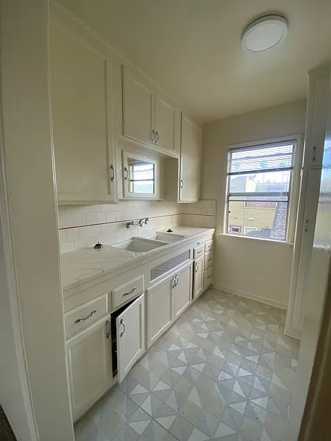 Studio, 475 sqft, $1,750 — Photo 4