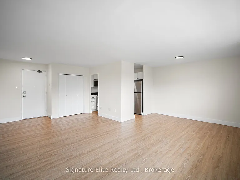 10 Fontenay Ct #407 — Photo 2