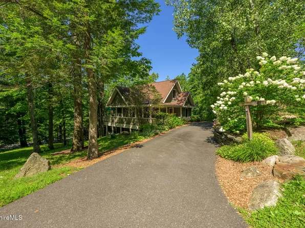 81 Chanterwood Rd, Lee, MA 01238