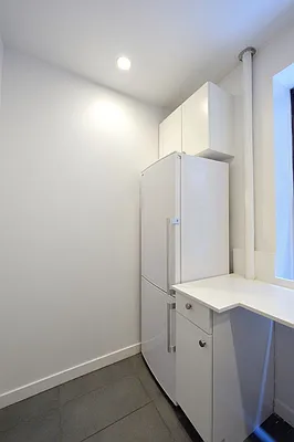 Rented by Aether Property Group | media 22