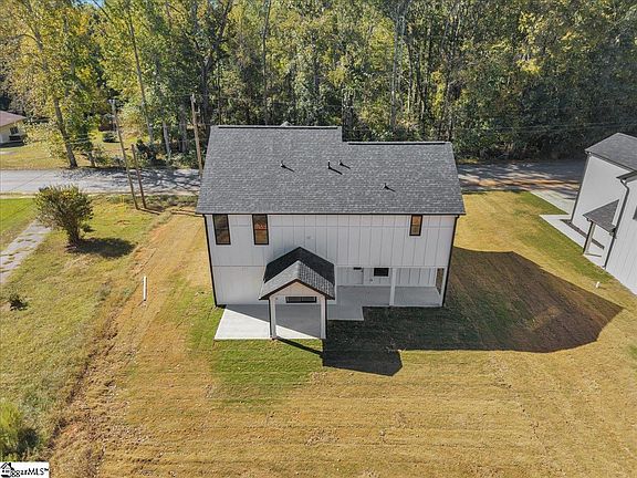 2nd image of 197 Eastbrook Dr