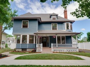 30 Firglade Ave, Springfield, MA 01108