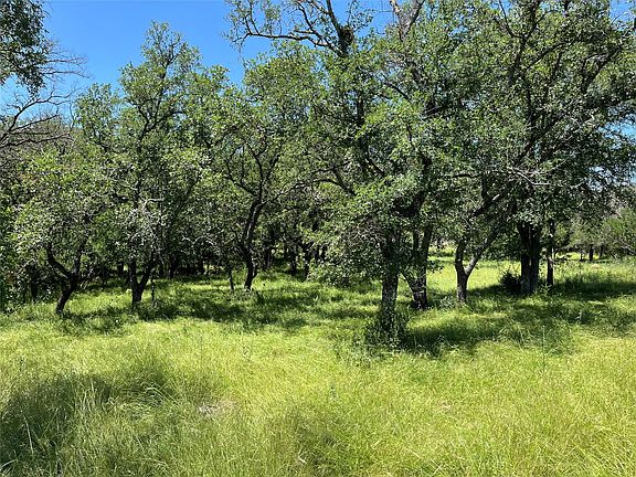 5th image of 2506 Oak Trl