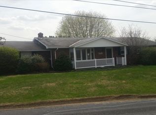 8229 Valley View Rd, Northampton, PA 18067