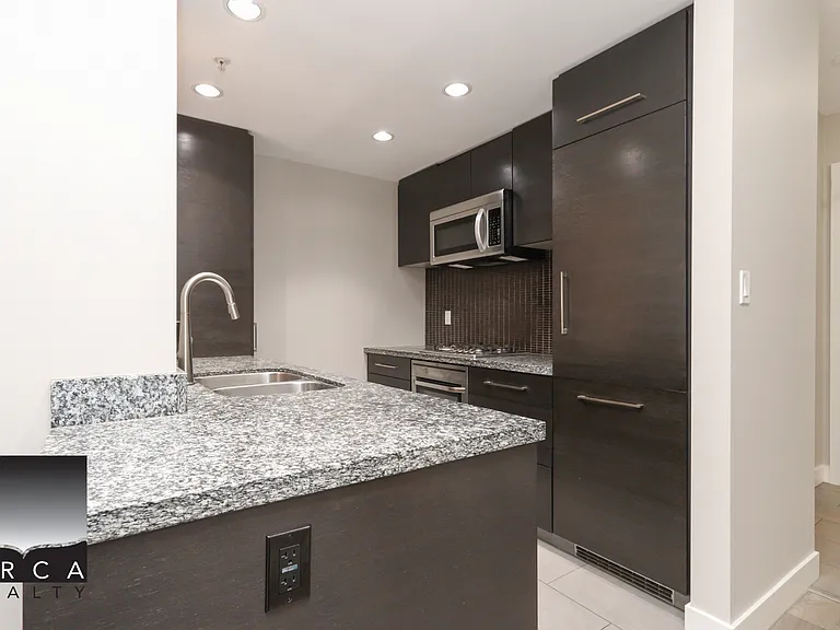 509 Homer St #509 — Photo 15
