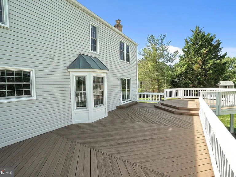 17221 Spates Hill Rd — Photo 7