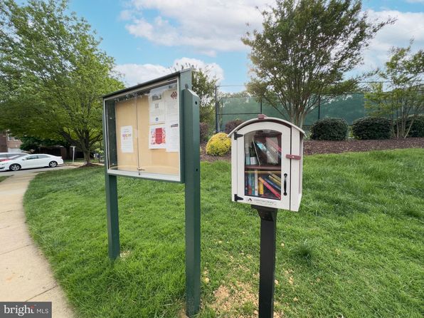 3150 Grovehurst Pl, Alexandria, VA 22310