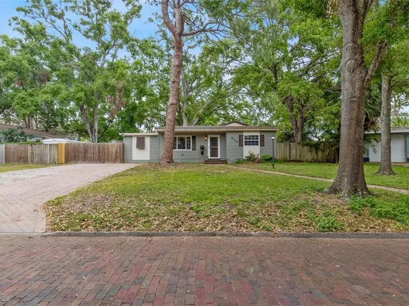 413 65th St N, Saint Petersburg, FL 33710