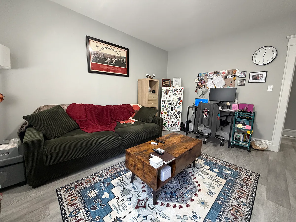 Building Photo - 376 Riverway #213