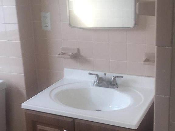 4th image of 1957 Nereid Ave #3