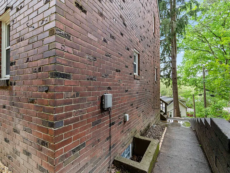 6 Wilkins Rd — Photo 5