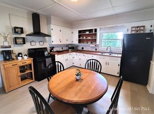 30 Boutelle Ave APT 2, Waterville, ME 04901