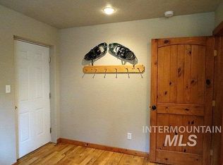14 Forest Trail Rd, Garden Valley, ID 83622