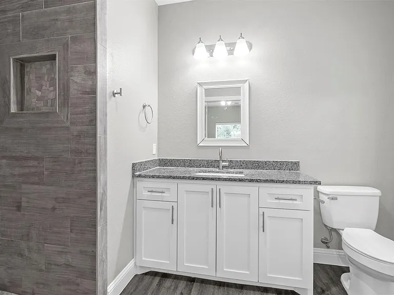 426 W Coffin St — Photo 9