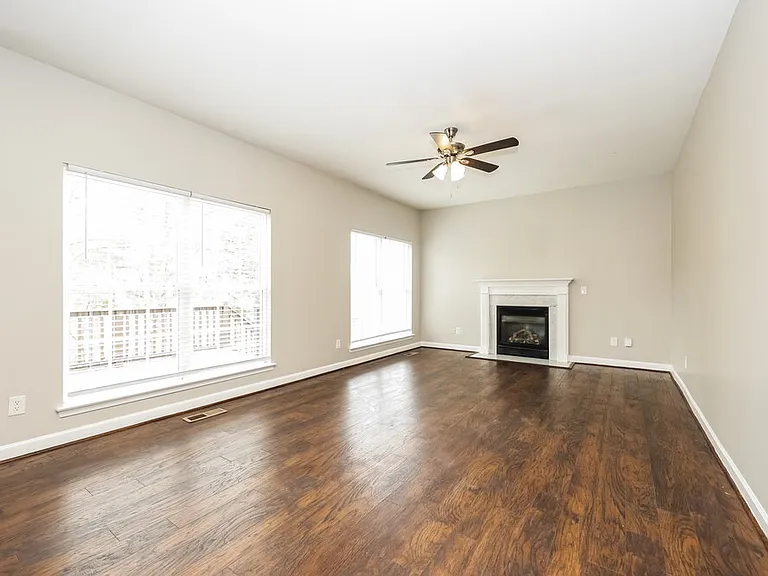 1245 Canyon Ridge Ct — Photo 5