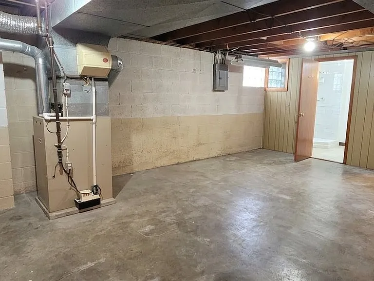 3509 Route 130 — Photo 15