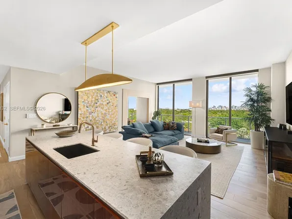 2678 Tigertail Ave #702, Miami, FL 33133
