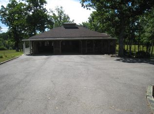 91 S James Madison Hwy, Farmville, VA 23901