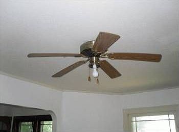 3rd image of 13824 Eaglesmere Ave
