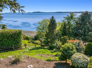 3253 Perkins Lane W, Seattle, WA
