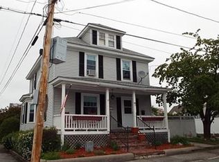95 Endicott St, Lowell, MA 01854