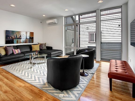 2nd image of 2640 B NW 57th Street