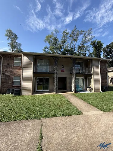 1418 E Main St #D33 Photo 1