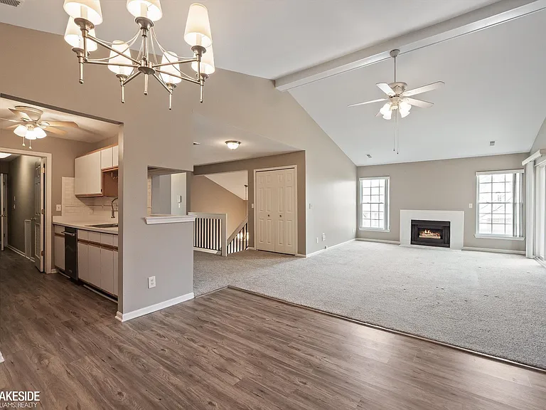 56429 SW Scotland Blvd — Photo 6