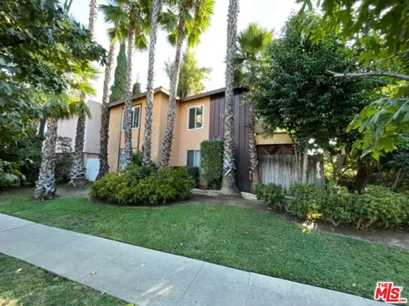 6500 Shirley Ave, Reseda, CA 91335