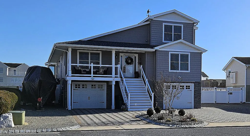 25 Hunter Dr photo 1