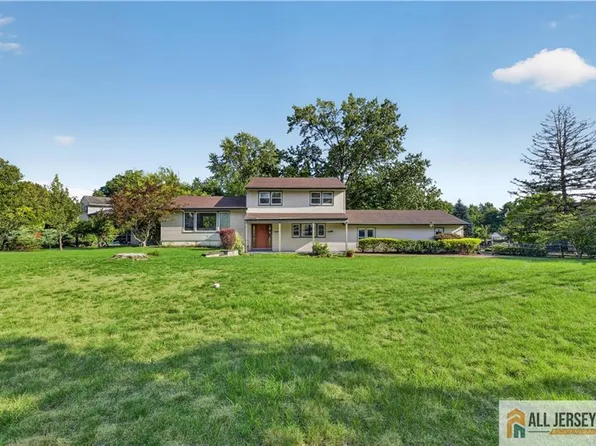 1 Perry Rd, East Brunswick, NJ 08816