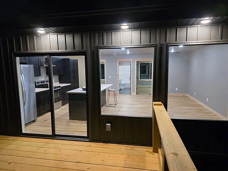 1503 Eisenhower St #A — Photo 4