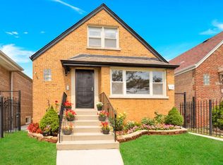 3746 W 57th St, Chicago, IL 60629