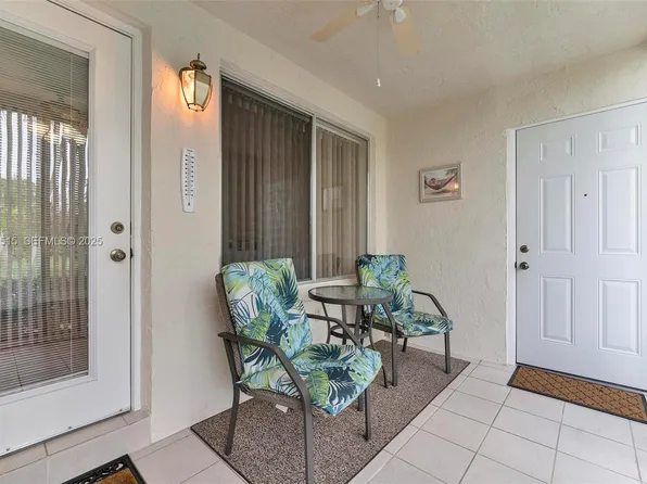 219 Pine Hov Circle #C-1, Greenacres, FL 33463