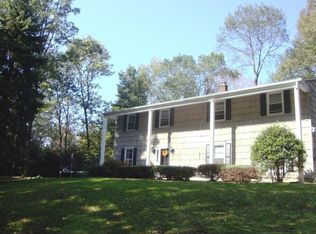 238 Mountain Ln, Flanders, NJ 07836