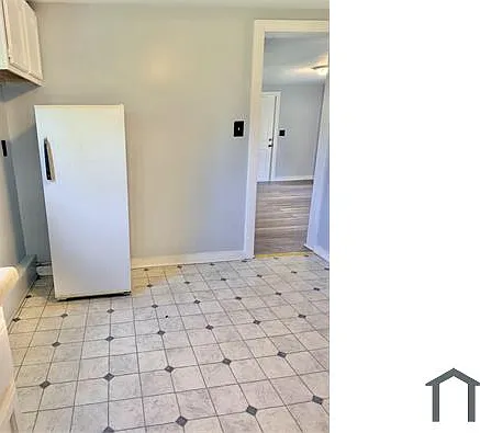 3201 W 26th St — Photo 5