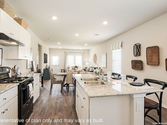 5th image of 7311 Nicholas Bluff