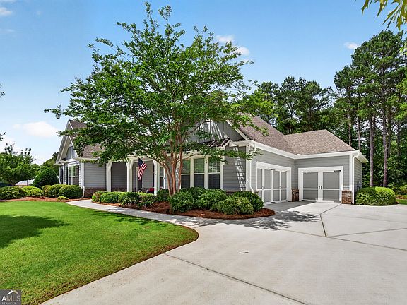 2nd image of 102 Waterlace Way