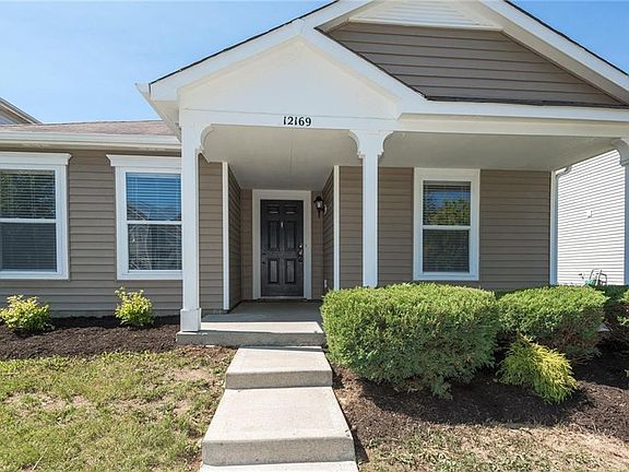 2nd image of 12169 Lindley Dr