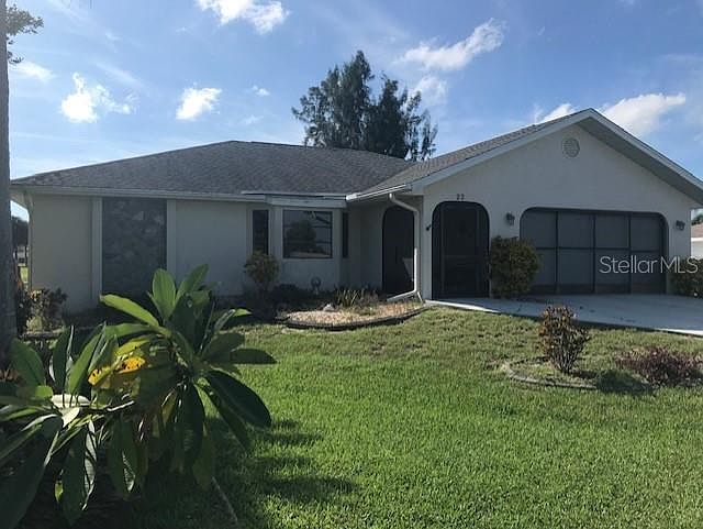 1st image of 22 Golfview Ct