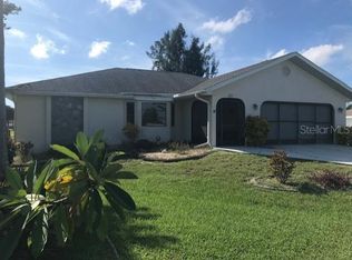 22 Golfview Ct, Rotonda West, FL 33947