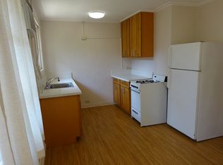 626 Hausten St #B, Honolulu, HI 96826
