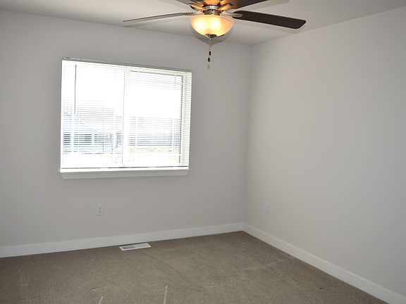 4th image of 4940 Innovation Dr