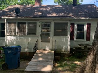 1204 14th St NE, Hickory, NC 28601