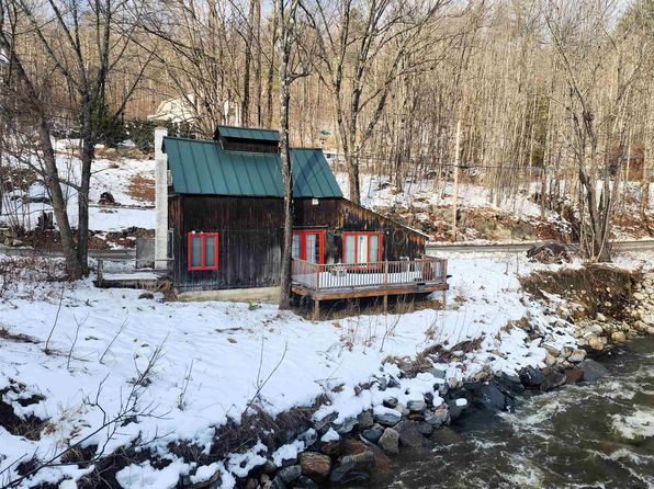 30 Water Street, Jamaica, VT 05343