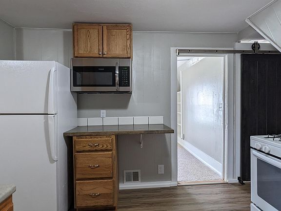 Kitchen - barn door closed