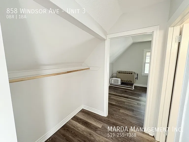 858 Windsor Ave #3 — Photo 6