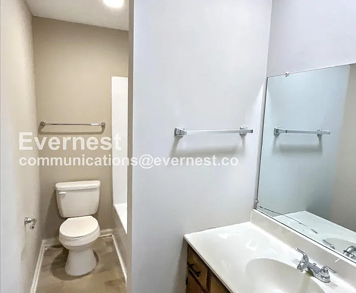 57 Clara Dr — Photo 6